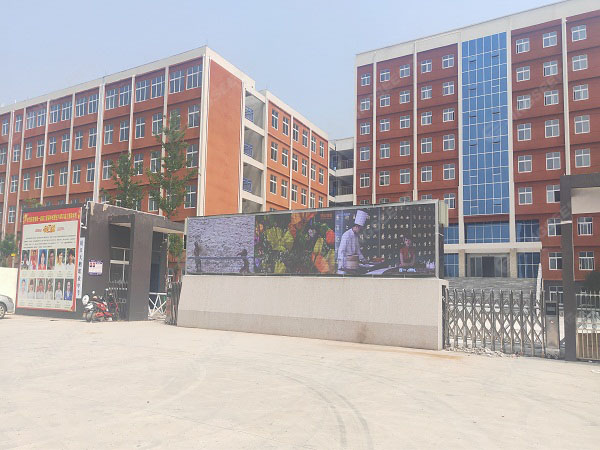 1596535037468711.jpg LED顯示屏3.jpg