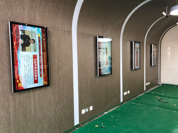 1612259112165528.jpg 廣告機2.jpg